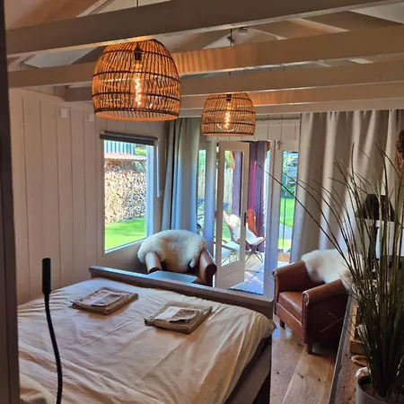 Bed En Breakfast Gees Exterior photo